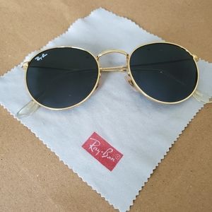 Ray-ban Round Metal Green Classic Sunglasses